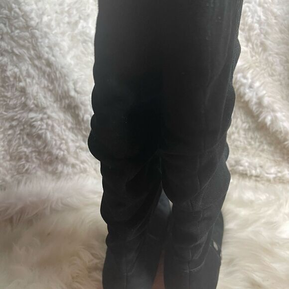 Cliffs by White Mountain Averie Black leather Suede knee high boots Size 9M. - Picture 6 of 13